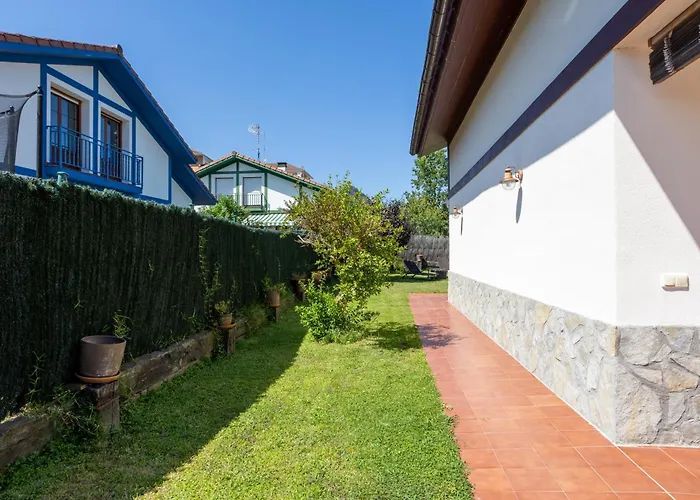 Urdaibai Boutique * Altamira